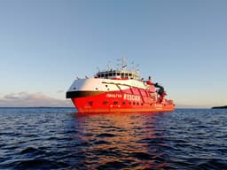 «Пильтун» всех спасет: многофункциональное спасательное судно приняло участие в учениях МЧС