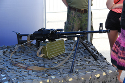 Пулемет на дистанционном управлении собрали в российской армии инженеры рембата