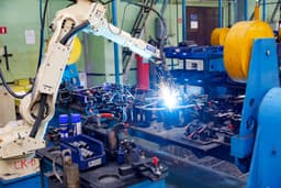 Производство четырехтактных двигателей наладят в компании «Русская механика»