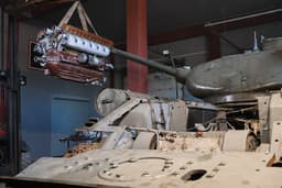 Двигатель В-2 легендарного танка Т-34 восстановили на КМZ