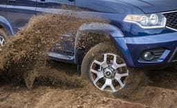 УАЗ переписал цены: «Патриот», «Хантер» и «Профи» 2025 года выпуска выросли в цене