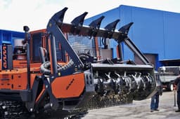 Самосвал и мульчер — два в одном: гусеничную машину МТЧ-4 создали на заводе «Алтайлесмаш»