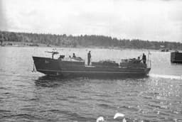 Delivered food, evacuated people: USC talks about the symbol of besieged Leningrad — the lighter-tender