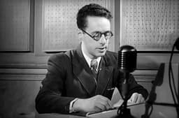 ИИ вернул голос Левитану: диктор «заговорил» на английском и рассказал современные новости