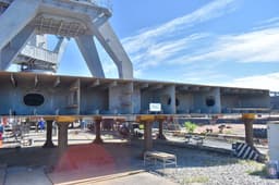 Два универсальных сухогруза заложили на заводе имени Ленина в Астрахани