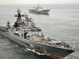 «Kinzhal» carriers «Severomorsk» and «Vice-Admiral Kulakov» entered the Barents Sea to search for «enemy» submarines