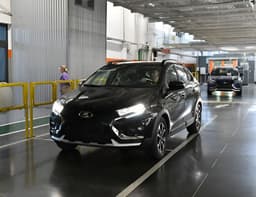 Появились первые кадры новой Lada Iskra SW Cross «Пантера»