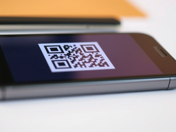 Россиян предупредили о новых схемах обмана с QR-кодами