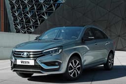 Учи матчасть: владелец Lada Vesta опроверг миф о блокировке руля