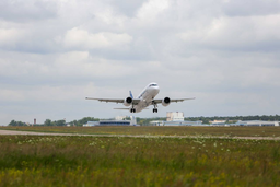 Надежда русской авиации: тесты МС-21 пройдут на разных аэродромах страны