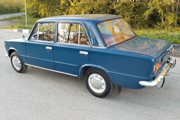 В Сызрани выставили на продажу ВАЗ-2101 1973 года выпуска — очень дёшево