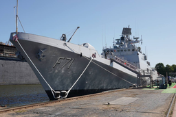 Россия официально передала Индии новый фрегат Tamal с ракетами BrahMos и ЗРК «Штиль-1»