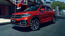 Volkswagen Tacqua в России уже дешевле Lada Vesta