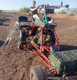 Mad Max-Style Buggy with "Dashka" Spotted with Russian Military