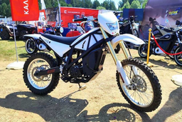 «Калашников» представил новые мотоциклы и автомобиль под брендом «Иж»