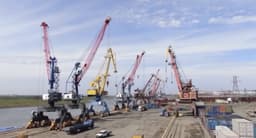 Логистический хаб Арктики: порт Дудинка в Красноярском крае получит более 21 млрд рублей на развитие