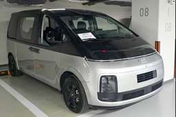 Электрический Hyundai Staria: первые фото без камуфляжа