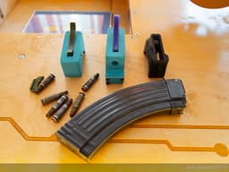 Ускоритель заряжания патронов в автомат Калашникова создали в Алтайском крае