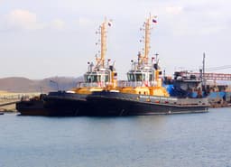 Построенные в 2010 году буксиры «Алеут» и «Хасан» уйдут на ремонт