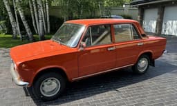 Уникальный экспортный ВАЗ-2101 с АКПП выставили на продажу за 10 млн рублей 