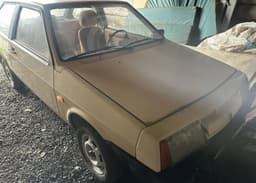 Раритетный ВАЗ-2108 за 1,5 млн рублей выставили на продажу в России