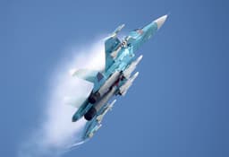 Россия построила для Алжира экспортный истребитель Су-34МЭ: появились первые кадры