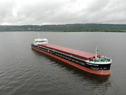 New dry cargo vessel "Vladimir Erygin" makes its first voyage from Togliatti