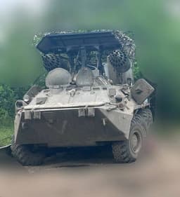 Советский БТР-80 стал ракетным орудием с авиационными блоками НАР