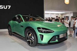 Xiaomi YU7 бьёт рекорды предпродаж, но ждать год