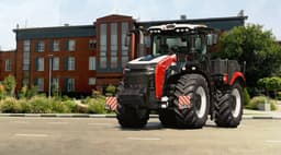 «Ростсельмаш» создал самый мощный трактор в России с двигателем на 580 л.с