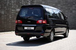 Cargo Van and Passenger Minibus from Local Brand BMG Go on Sale in Belarus