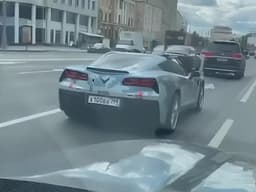 Американский Chevrolet Corvette C7 представили в цвете истребителя Су-57: видео
