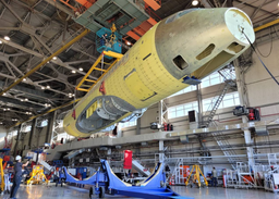 Иркутский авиазавод получит новейшую платформу для перемещения фюзеляжа SJ-100