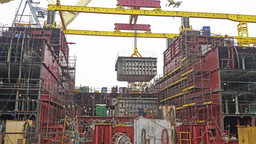 На атомный ледокол «Ленинград» проекта 22220 установлены ключевые элементы радиационной защиты