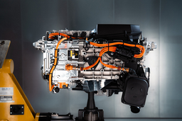 BMW объединилась с Toyota для создания водородной силовой установки третьего поколения