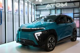 Половина россиян хочет ездить на электромобиле