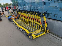 Russians started spending less money on electric scooter rentals