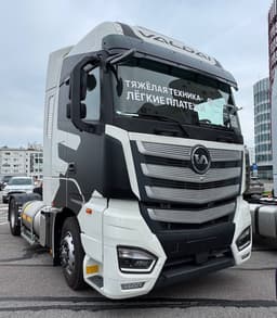 Прототип тягача «Валдай-45 LNG» с СПГ-двигателем продемонстрировали на форуме в Санкт-Петербурге