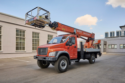 New telescopic aerial platform truck on the chassis of an all-wheel drive "Sadko 9" truck presented by "Chaika-Service"