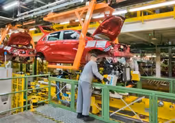 Мигранты массово увольняются с АвтоВАЗа