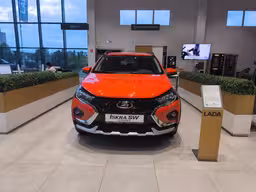 Россияне начали отказываться от старых Lada ради новинки АвтоВАЗа