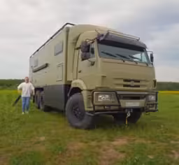 Para la pesca, la caza y los viajes: KamAZ presenta su nueva casa rodante