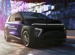 Электромобиль «Атом» выставили на всеобщее обозрение в Москве