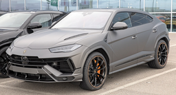 Lamborghini Urus стал самым популярным люксовым авто в России