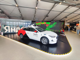 Now a robot can drive you: "Yandex" launches testing of transformer architecture in taxis by the end of 2025