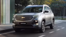 В России продают Chevrolet Captiva — кроссовер на 7 мест с турбомотором