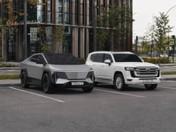 «Руссо-Балтъ» показал электрокроссовер из нержавейки: 550 л.с., полный привод и панорамная крыша