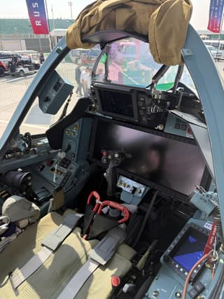 Rare footage: Su-57 fighter cockpit shown from the inside for the first time