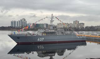 Новейший морской тральщик «Дмитрий Лысов» спущен на воду в Петербурге