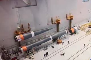 En Vostochny ensamblaron el cohete "Soyuz-2.1b" para el lanzamiento de los satélites "Aist-2T"